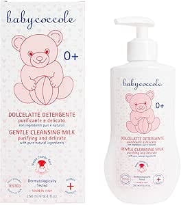 Babycoccole DOLCE LATTE DETERGENTE PURIFICANTE DELICATO per bambini per pulire viso corpo sederino. Ingredienti naturali e Proteine di Mandorla. Dermatologicamente Testato per Pelli Sensibili - 250 ml